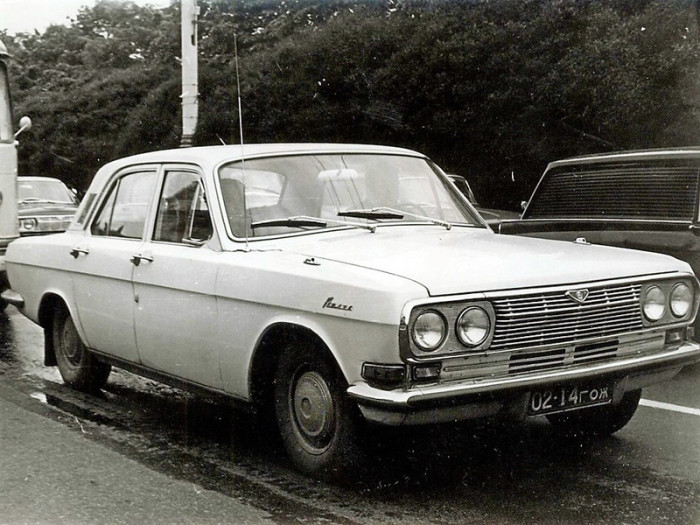 Назад в минуле: рідкісні автомобілі з СРСР (фото) - фото 7