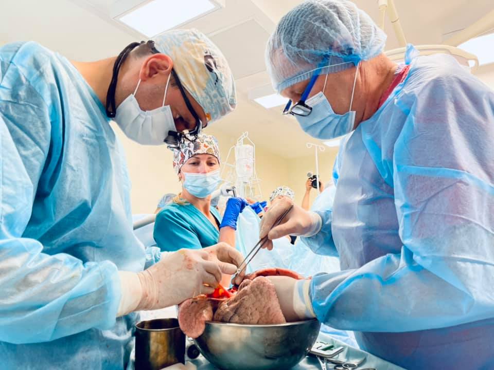 В Украине провели две уникальные трансплантации: как хирурги спасают жизни - фото 5