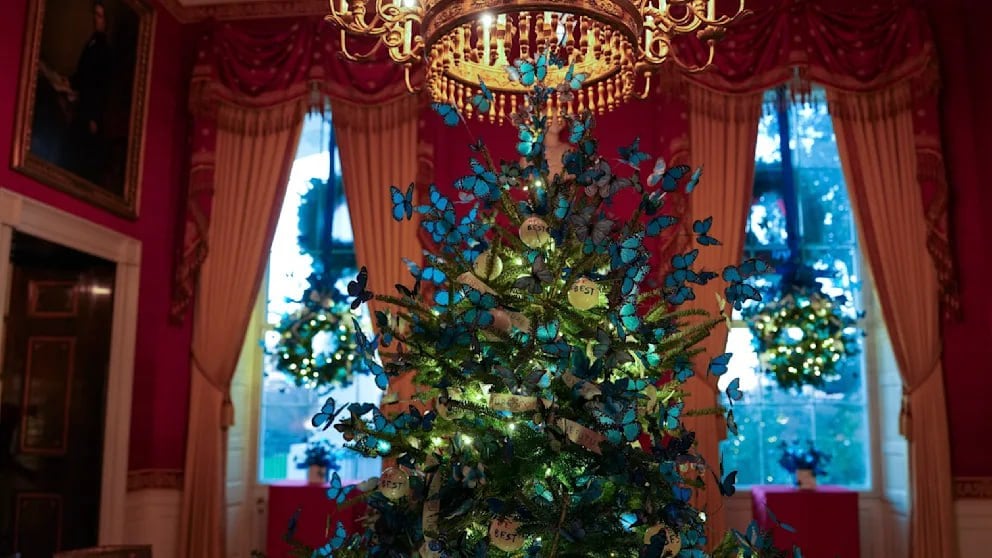 Мелания Трамп украсила Белый дом к Рождеству (ФОТО) - фото 2