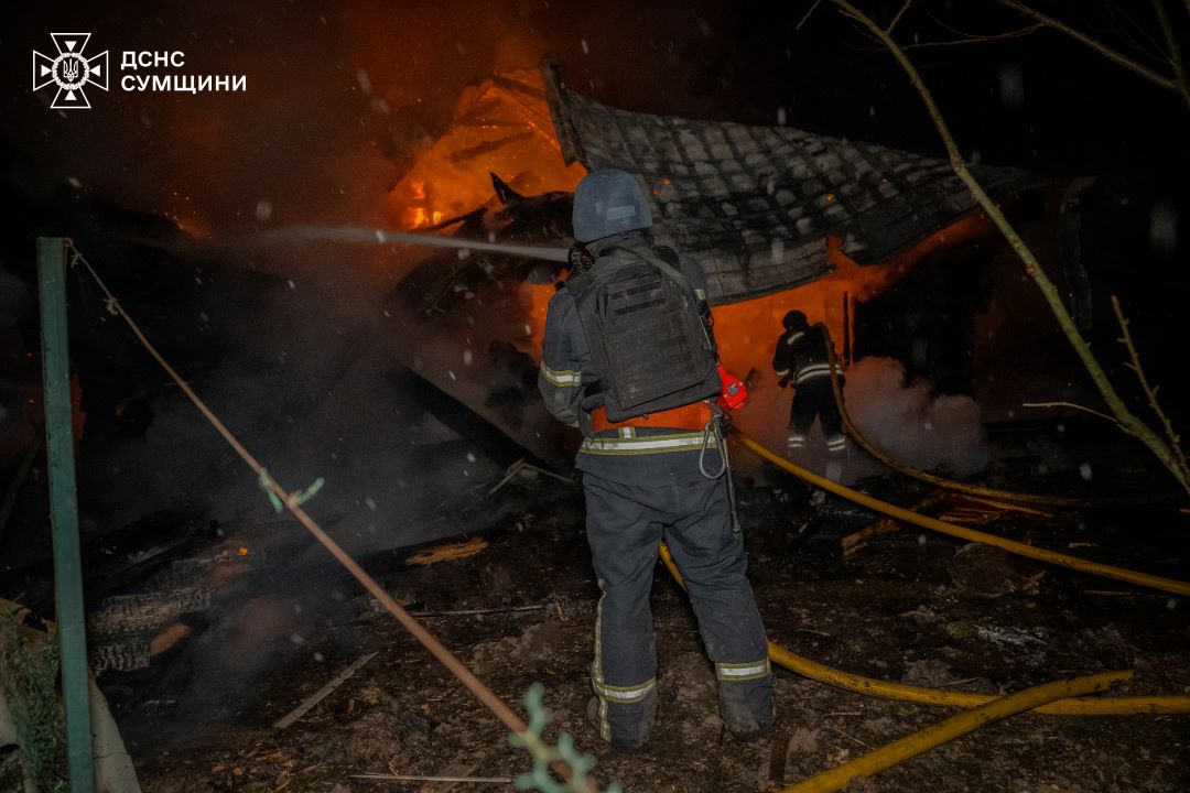 Окупанти вдарили по дитячому центру у Сумах: що відомо - фото 4