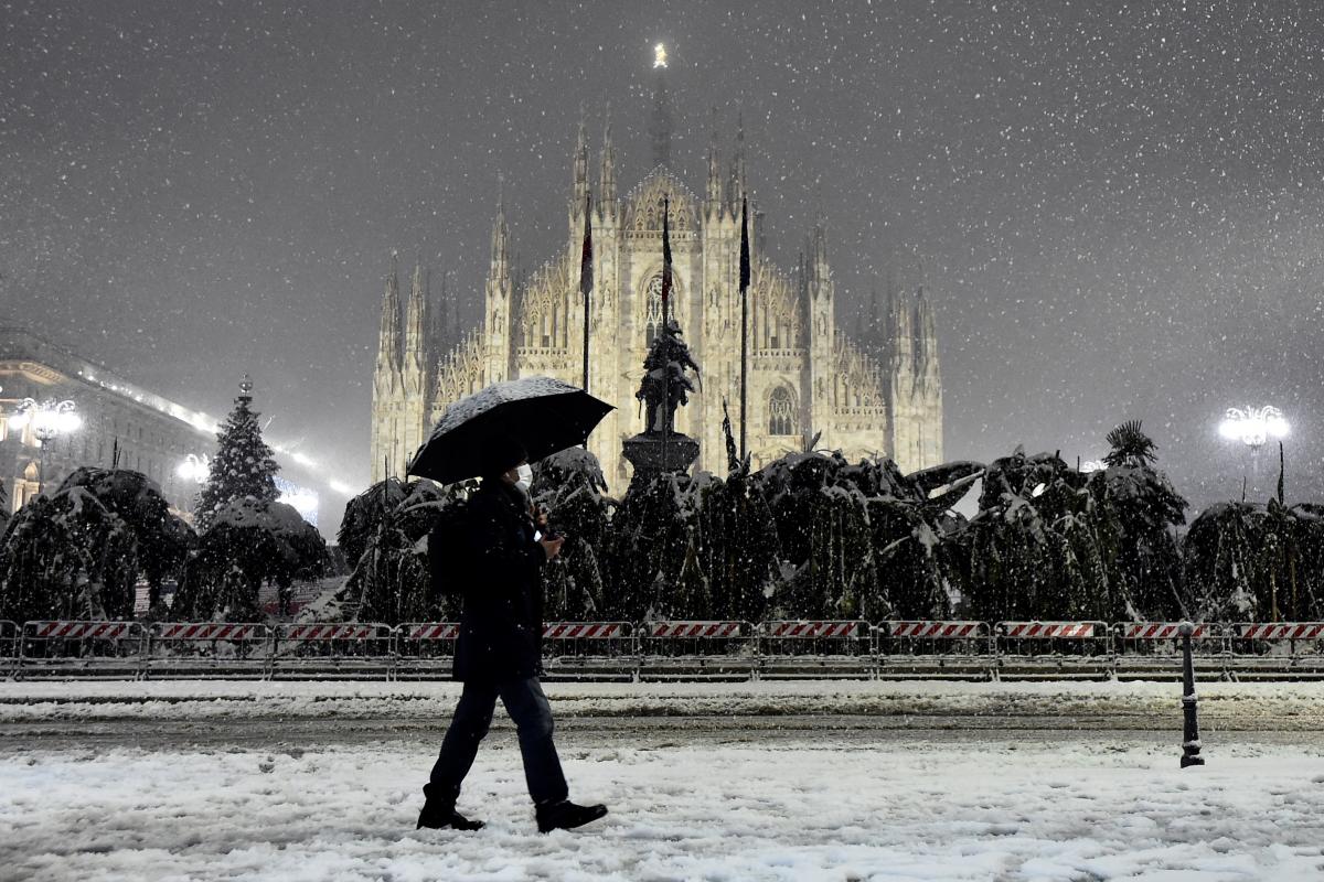 У Мілані випав сніг - неймовірно красиві фото - фото 6