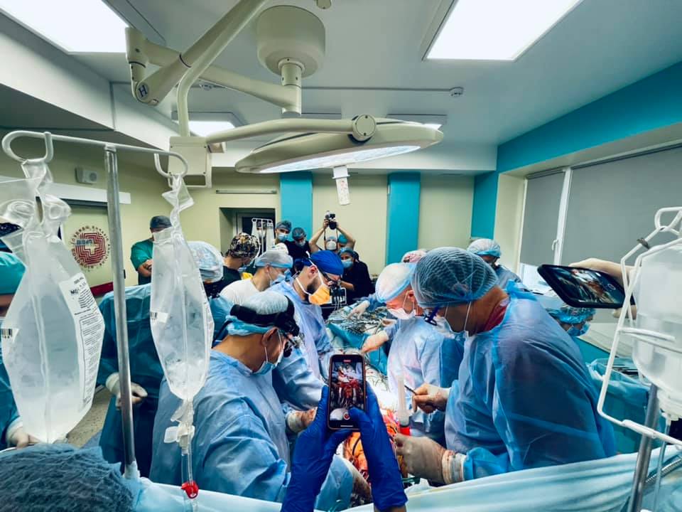 В Украине провели две уникальные трансплантации: как хирурги спасают жизни - фото 6
