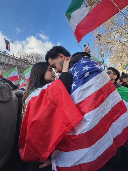 Самая красивая женщина Ирана отреагировала на войну на родине (ФОТО) - фото 2