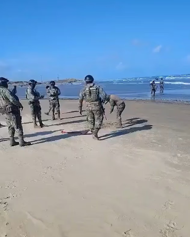 Американские военные ”случайно” захватили часть Мексики и объявили ее территорией США - фото 2