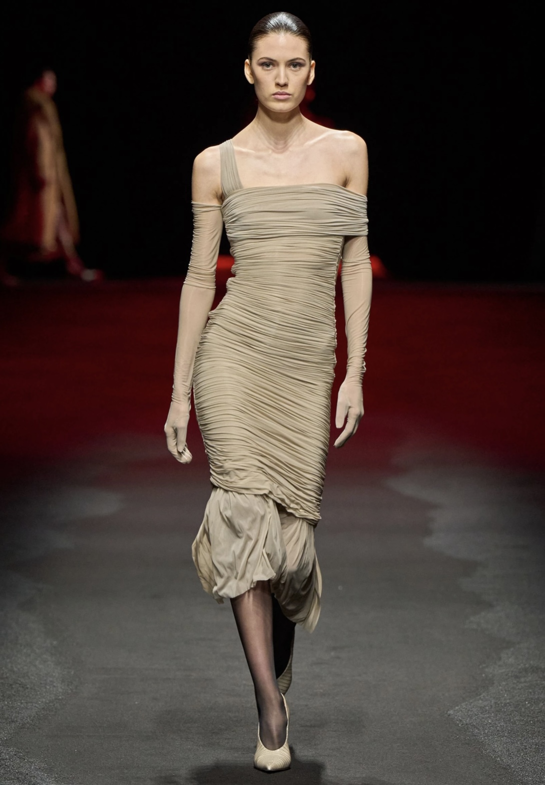 Топ-12 модных тенденций осень-зима 2025-2026 от Vogue - фото 2