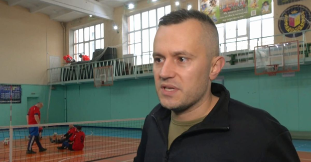 «Единство сильных»: Общественно-военное движение провело в Полтаве ветеранский турнир по волейболу сидя - фото 2