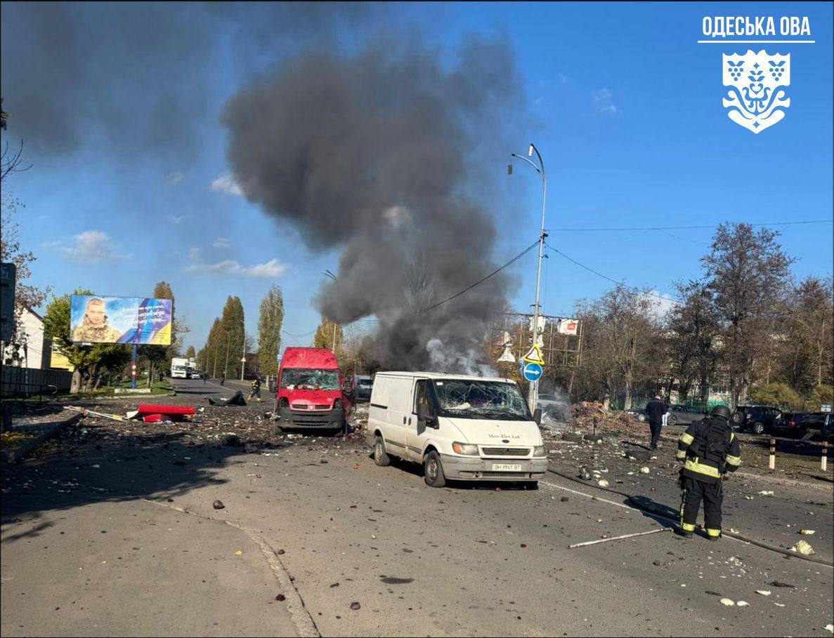 Смертельний удар по Чорноморську: ворог поцілив по ринку (ОНОВЛЮЄТЬСЯ) - фото 2