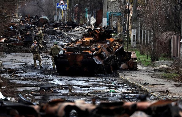 Україна стає звалищем для російських танків – Reuters (ФОТО) - фото 9