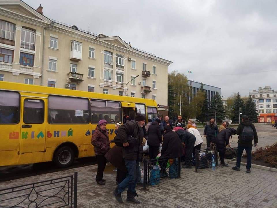 Сколько мариупольцев вырвались из города и какая ситуация в Донецкой и Луганской областях - фото 4