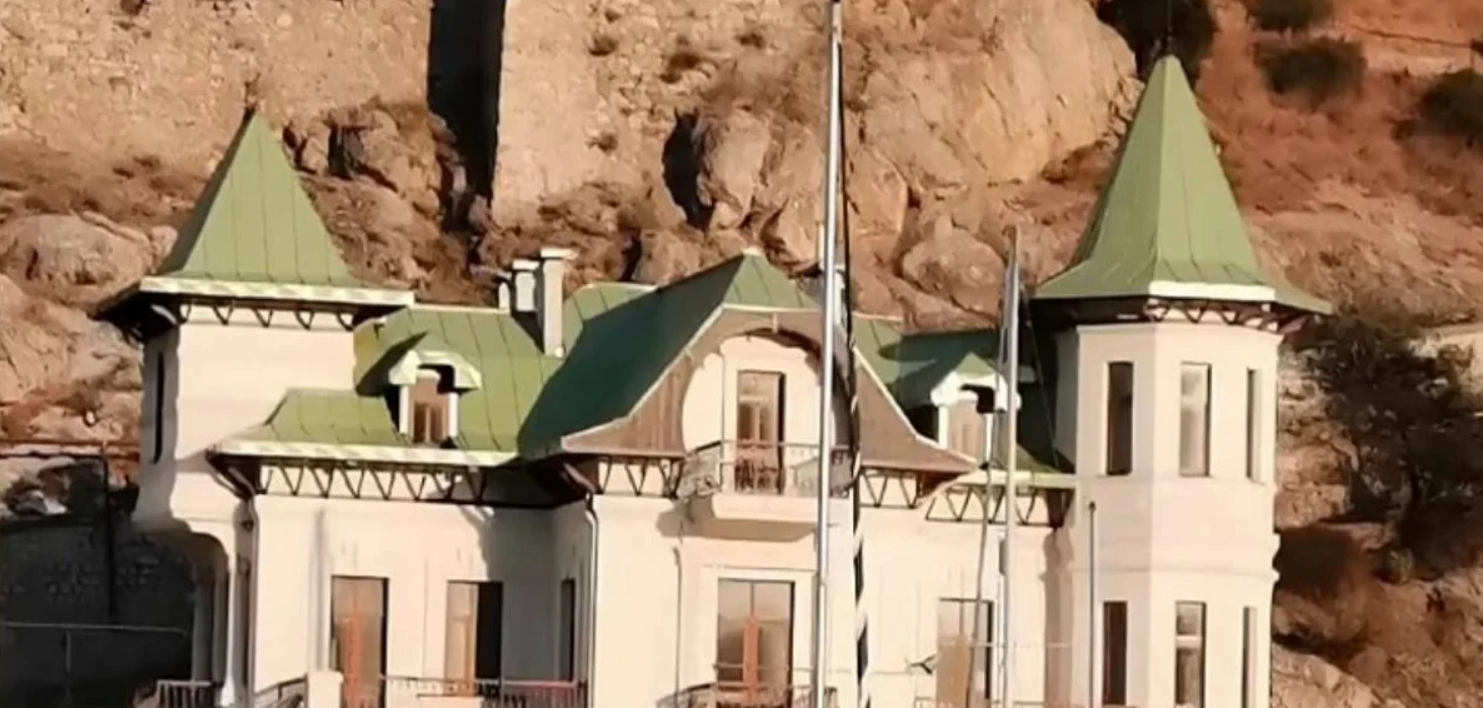  «Батя, я стараюсь»: где сейчас и как выглядит жена президента-беглеца Людмила Янукович (ФОТО) - фото 2