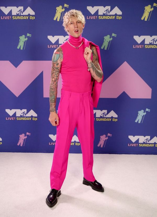 MTV Video Music Awards 2020: самые эффектные наряды звезд - фото 7