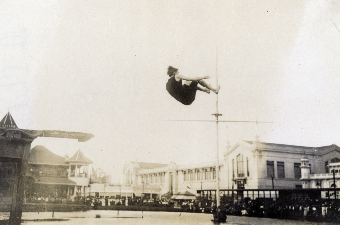 10 странных олимпийских видов спорта, которых больше не существует: от лыжного балета до стрельбы по голубям - фото 2 10 странных олимпийских видов спорта, которых больше не существует: от лыжного балета до стрельбы по голубям - фото 2