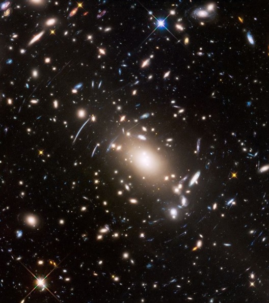 Ученым удалось запечатлеть галактики на расстоянии миллиардов световых лет: как они выглядят (ФОТО) - фото 2