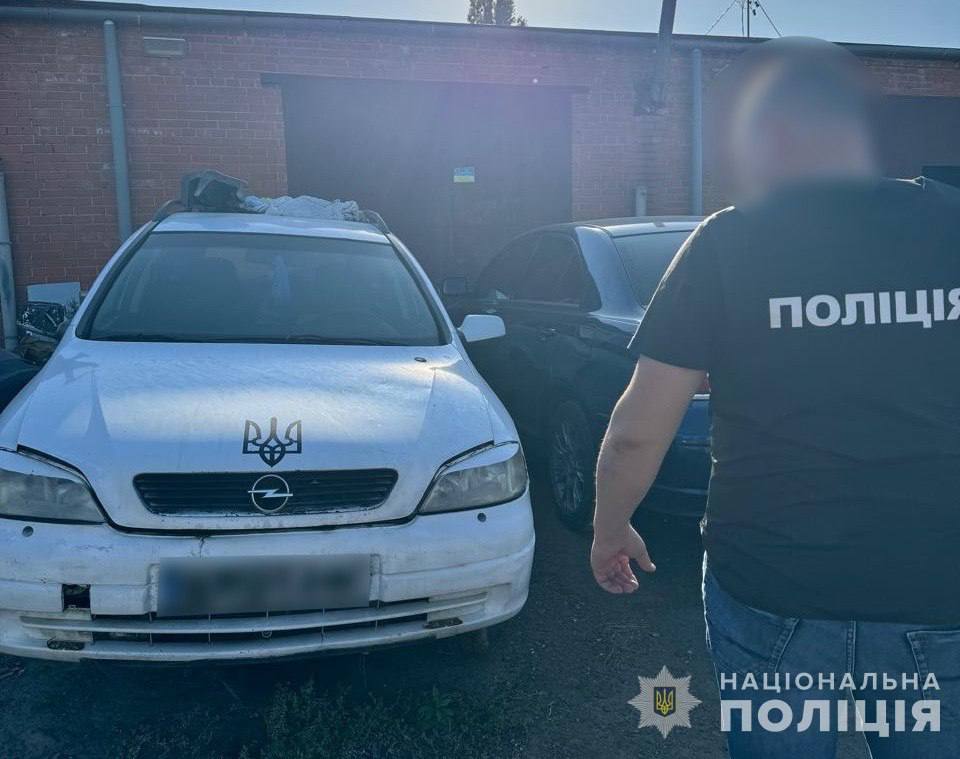 В Полтаве благотворитель продал 230 гуманитарных автомобилей: что ему будет - фото 2