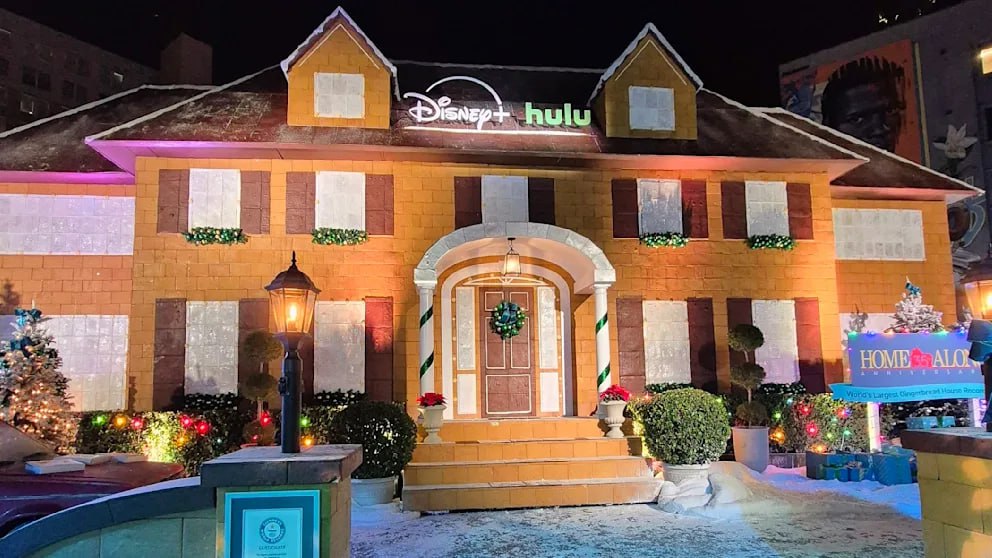 Disney установила мировой рекорд, построив самый известный дом - фото 2