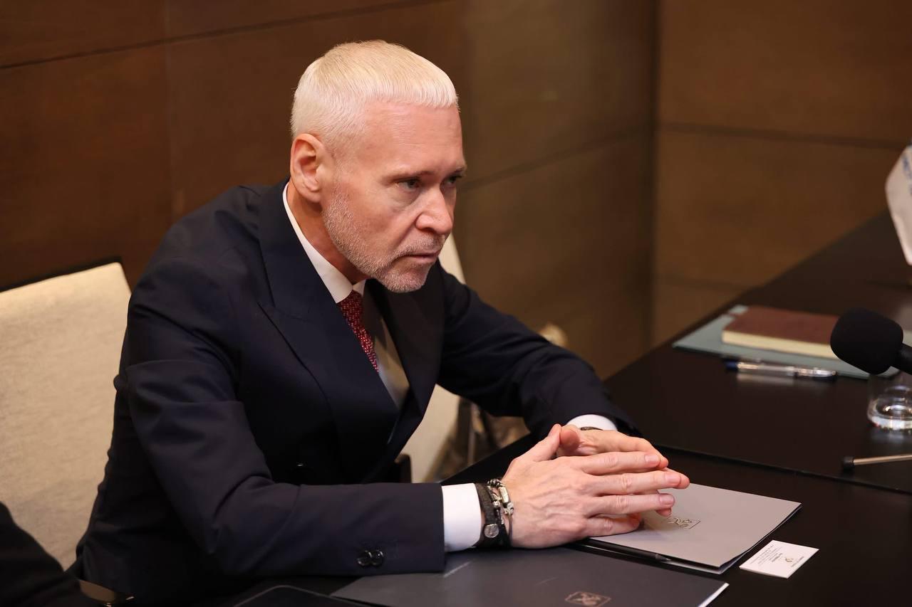 Мінус кілограми та нова зачіска: Ігор Терехов кардинально змінив імідж - фото 2 Мінус кілограми та нова зачіска: Ігор Терехов кардинально змінив імідж - фото 2