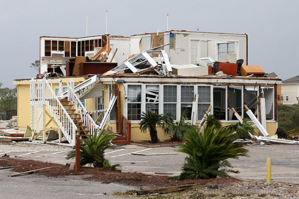 Ураган «Саллі» спричинив повені у кількох штатах США: опубліковані моторошні фото та відео  - фото 2