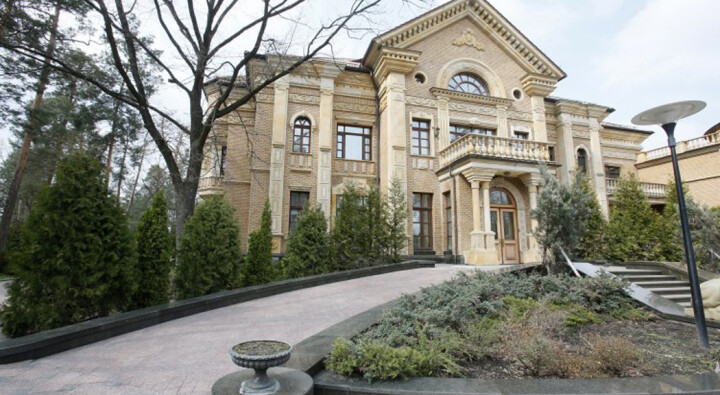 Зеленский ответил, сколько будет жить в бывшем доме Ющенко - фото 2