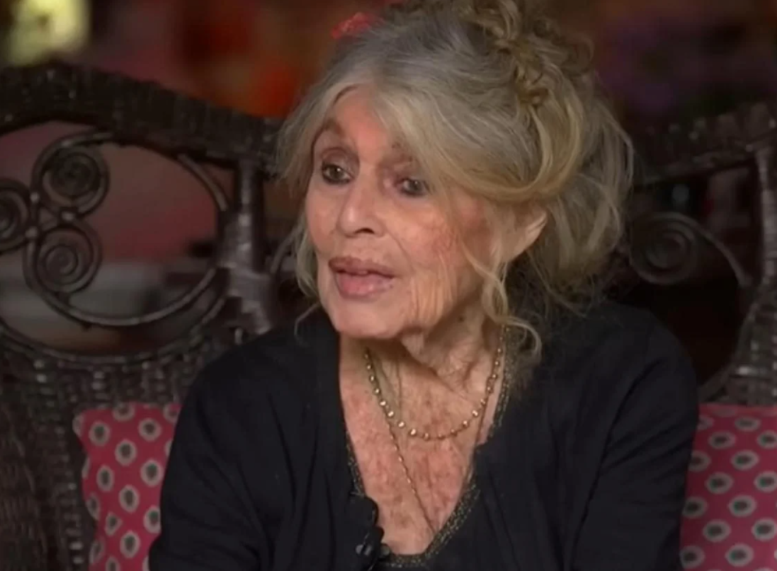  Писала листи Януковичу та захоплювалася Путіним: що казала про Україну Бріжит Бардо  - фото 2