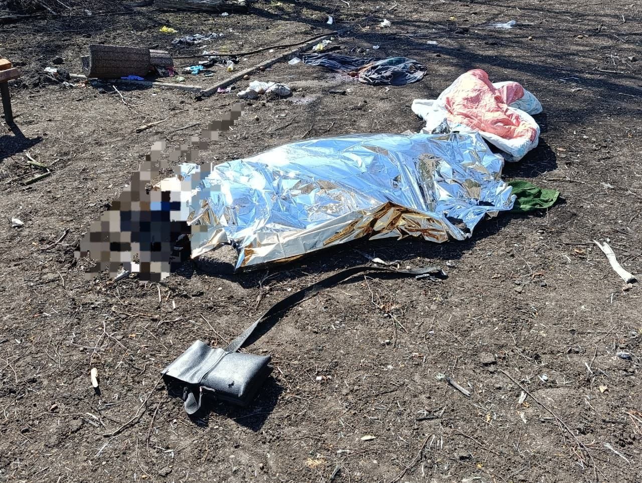 Росія скинула авіабомбу на Краматорськ: жахливі наслідки атаки - фото 2 Росія скинула авіабомбу на Краматорськ: жахливі наслідки атаки - фото 2