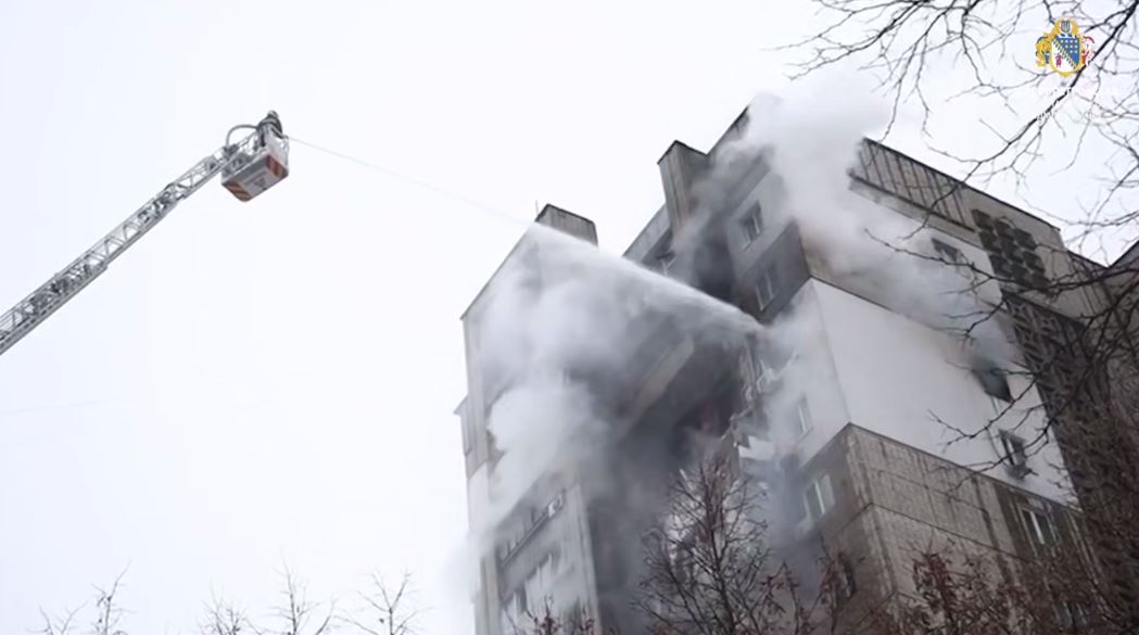 Взрывы в Днепре: россияне атакуют город ”шахедами” - фото 2 Взрывы в Днепре: россияне атакуют город ”шахедами” - фото 2