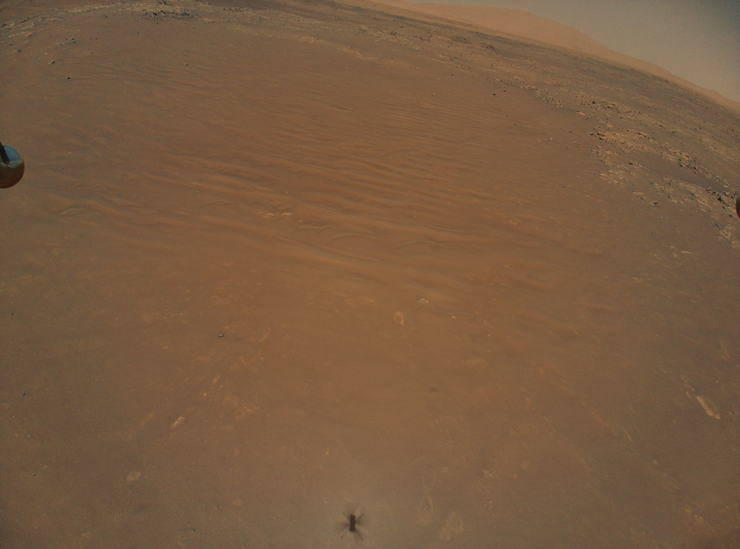 NASA Ingenuity прислал на Землю новые завораживающие фото с Марса (ФОТО) - фото 2