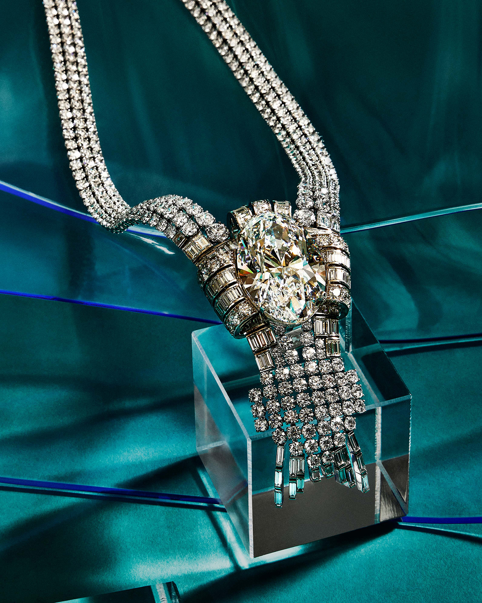  Показали, как выглядит самое дорогое украшение в истории Tiffany: сколько миллионов долларов оно стоит (ФОТО) - фото 2