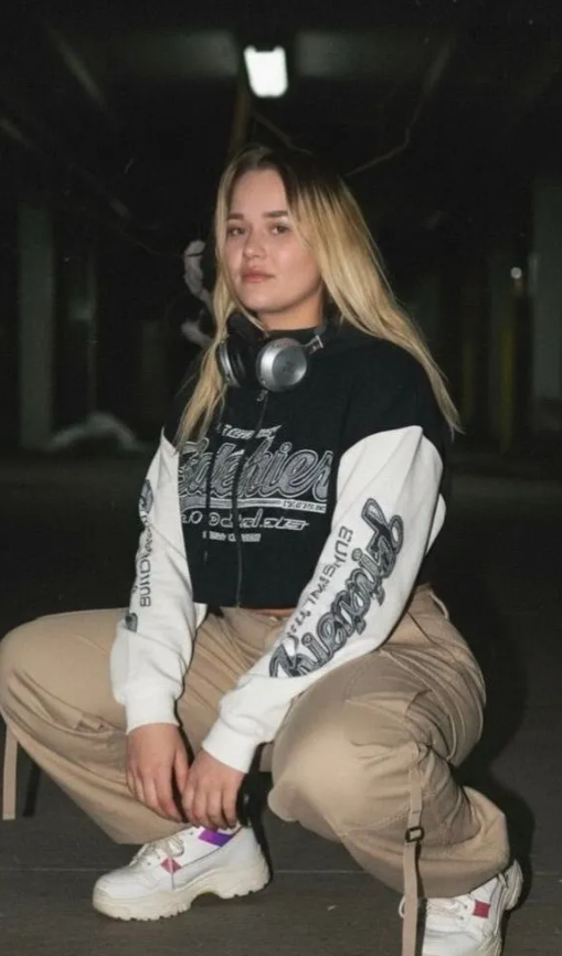 У Чехії знайшли мертвою 22-річну українку із Закарпаття: підозрюваного у вбивстві затримано - фото 2 У Чехії знайшли мертвою 22-річну українку із Закарпаття: підозрюваного у вбивстві затримано - фото 2