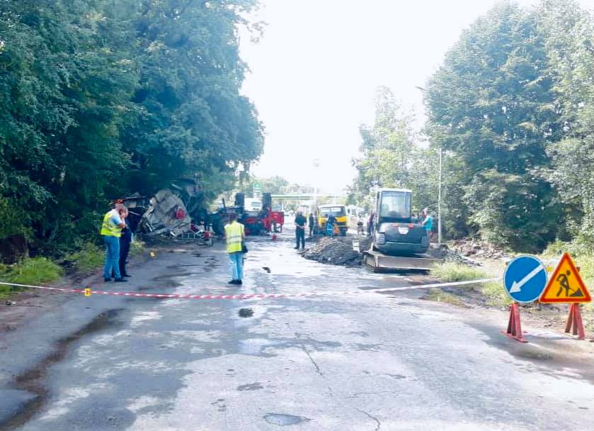 На Івано-Франківщині пожежний автомобіль потрапив в аварію - фото 3
