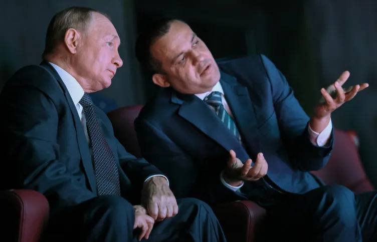 Шок: путинский олигарх Умар Кремлев тайно оплатил роскошную свадьбу Трампа-младшего - фото 2