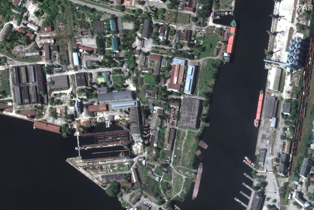 З’явились супутникові знімки до та після підриву Каховської ГЕС (ФОТО) - фото 4