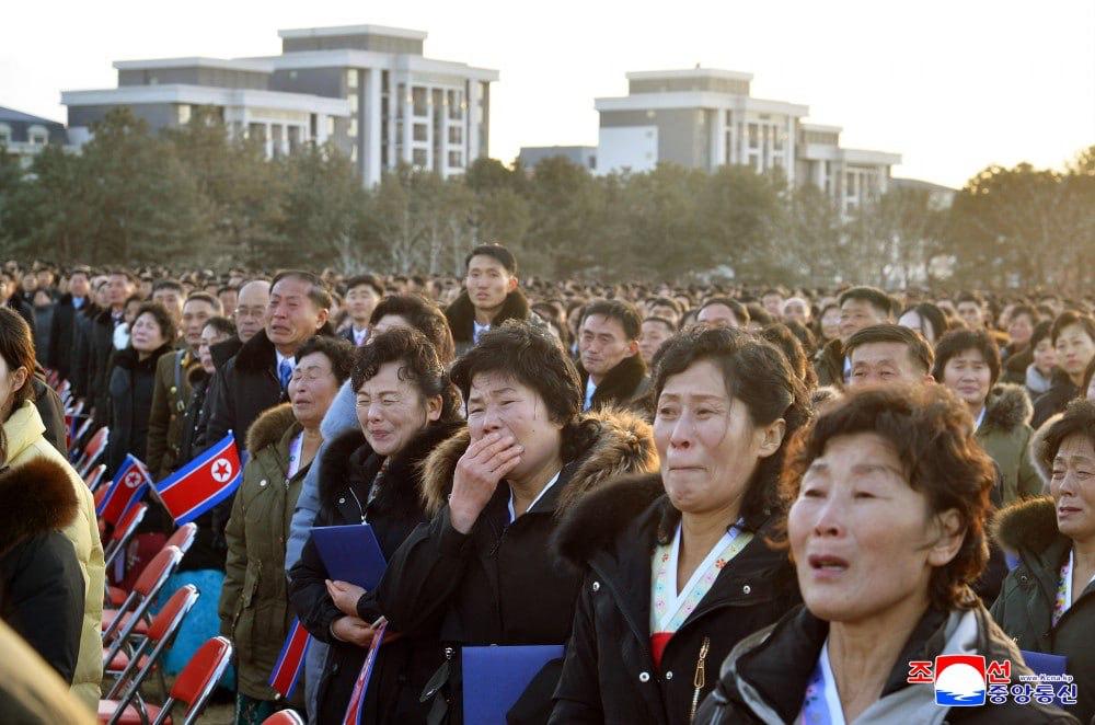 Ким Чен Ын открыл в Пхеньяне улицу в честь военных КНДР, погибших в войне против Украины (ФОТО) - фото 2