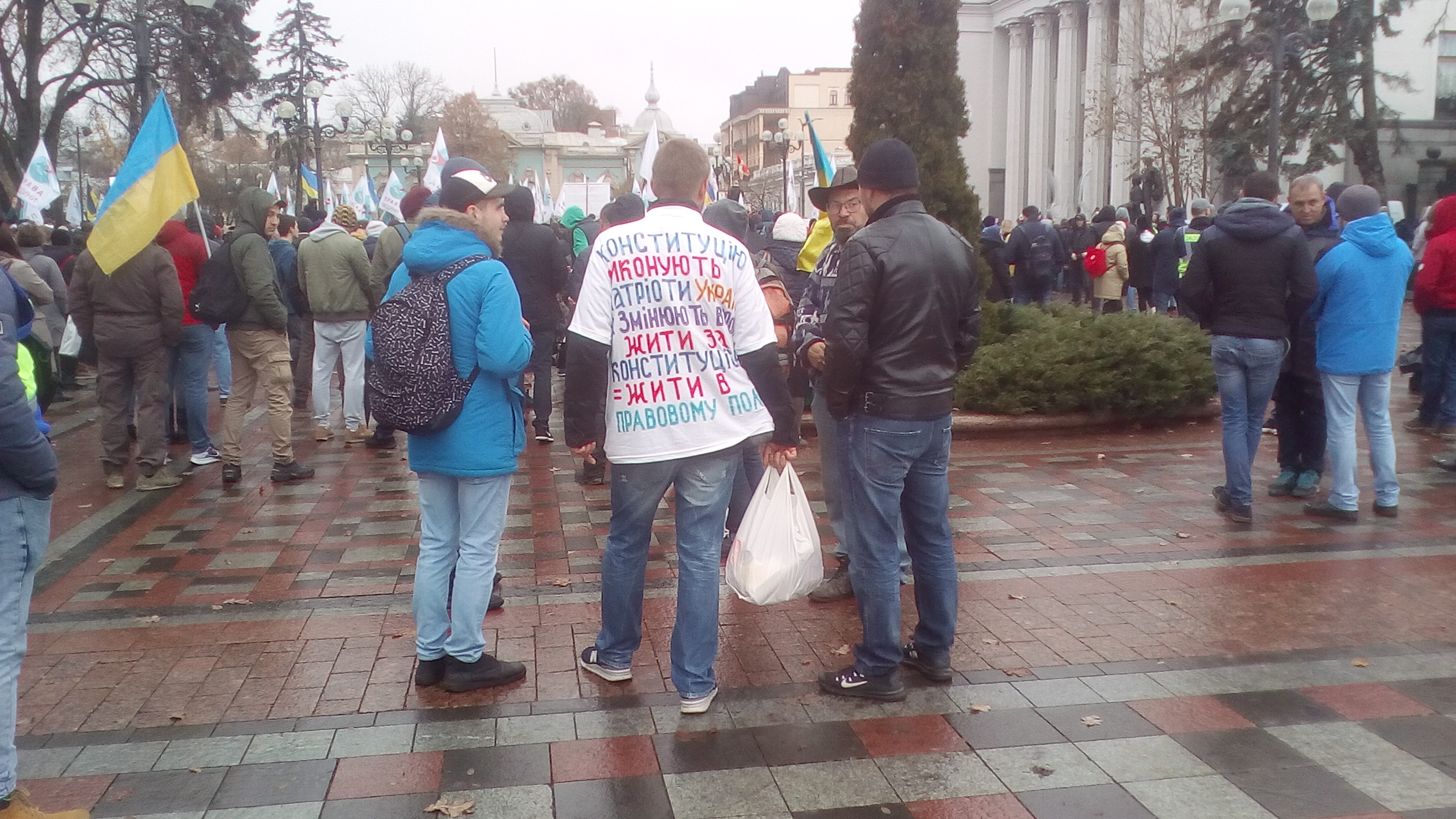 «Мы – не антивакцинаторы»: что происходило на протестных акциях в Киеве (ФОТОРЕПОРТАЖ) - фото 6