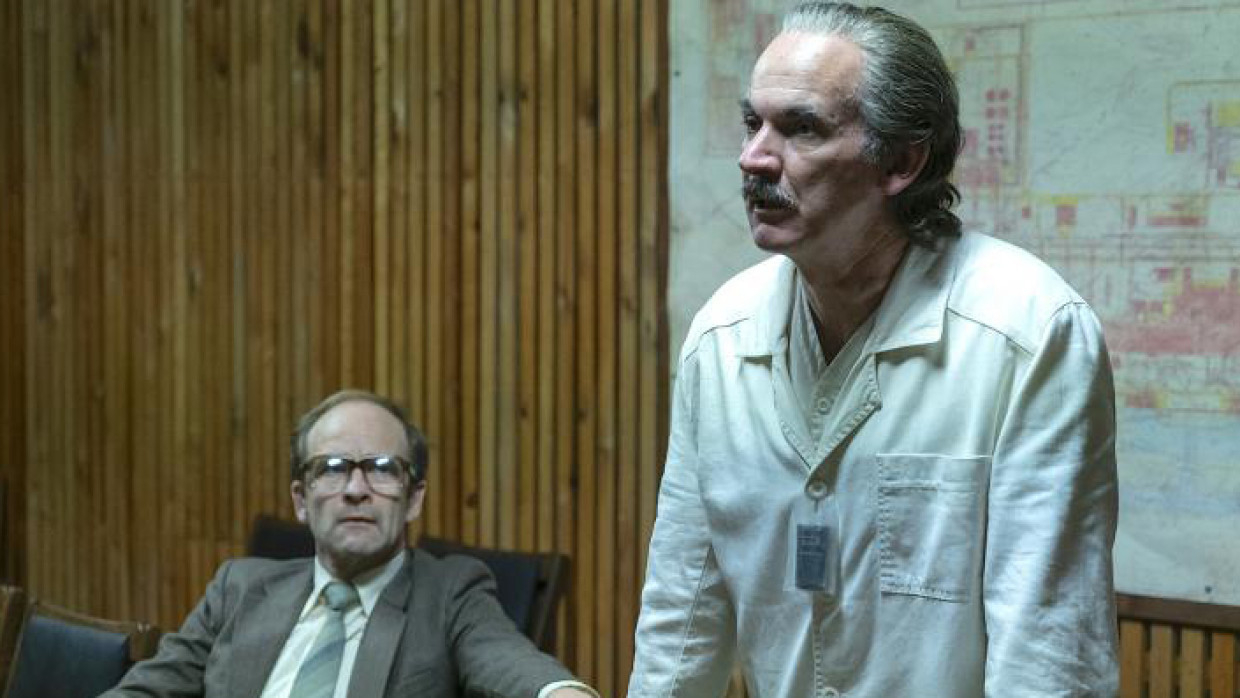 Умер актер, сыгравший в нашумевшем сериале HBO ”Чернобыль” - фото 2