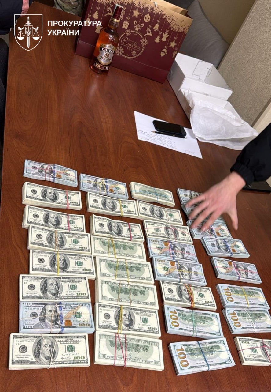 Большая коррупция в армии: разоблачены командующие логистикой Воздушных Сил ВСУ и начальник УСБУ - фото 2 Большая коррупция в армии: разоблачены командующие логистикой Воздушных Сил ВСУ и начальник УСБУ - фото 2