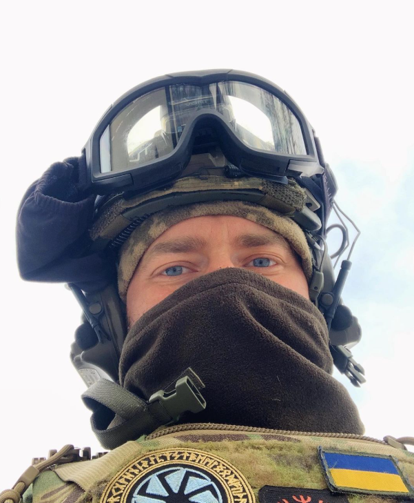 Хливнюк, Сенцов, Ярмак и другие: какие украинские звезды ушли воевать на фронт (ФОТО) - фото 2 Хливнюк, Сенцов, Ярмак и другие: какие украинские звезды ушли воевать на фронт (ФОТО) - фото 2