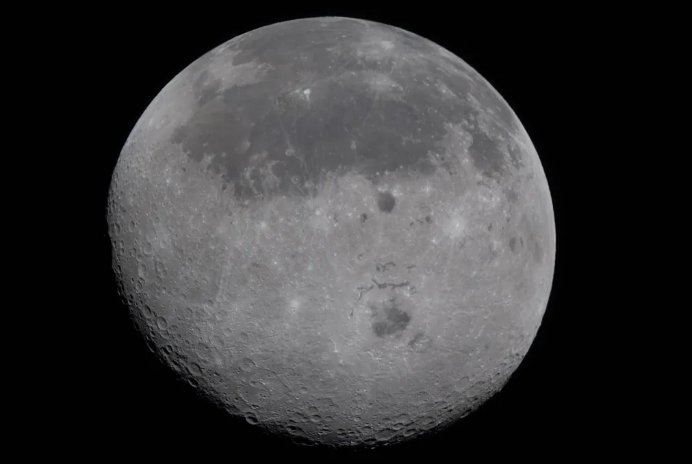 Полетевший на Луну космический корабль миссии ”Артемида II” потерял связь: что произошло - фото 2