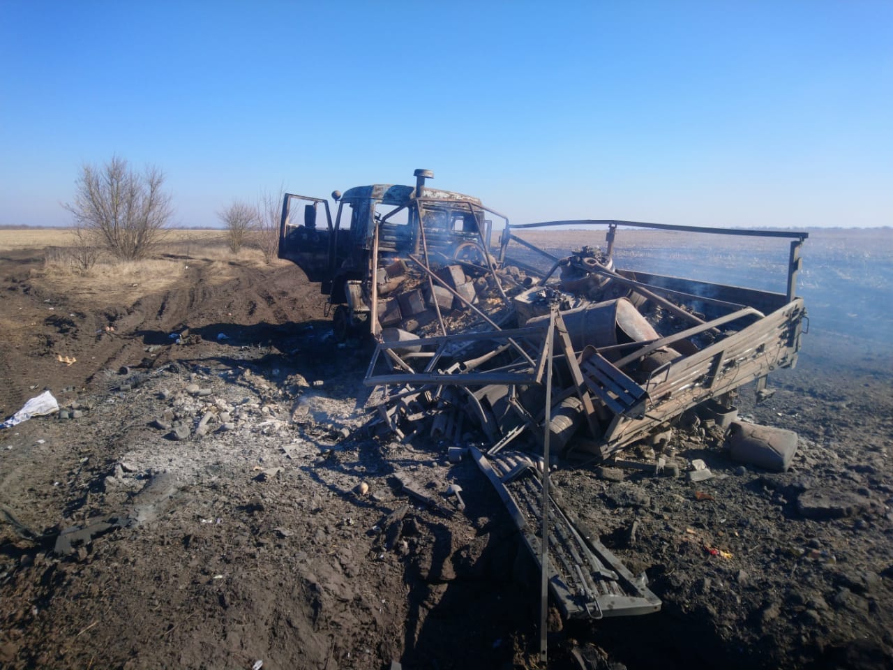 В Черниговской области ВСУ уничтожили очередную ”порцию” вражеской техники (ФОТО) - фото 4