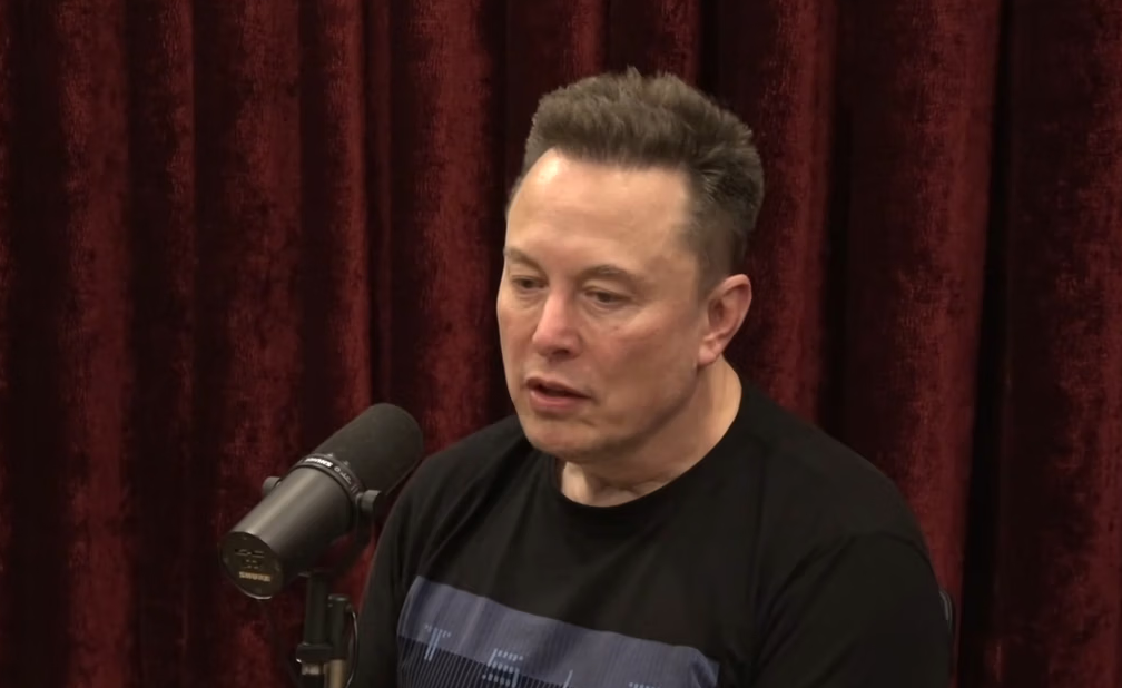 Вигляд Ілона Маска здивував: лікар попереджає про ознаки ”швидкого старіння” (ФОТО) - фото 2 Вигляд Ілона Маска здивував: лікар попереджає про ознаки ”швидкого старіння” (ФОТО) - фото 2