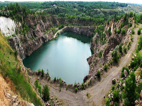 Альтернатива морю: пять озер Украины для летнего отдыха - фото 6