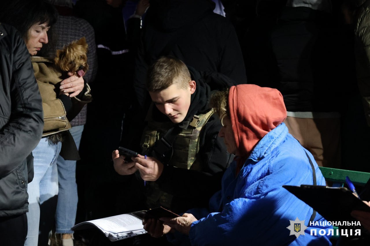 Харків знову під ударами ворожих авіабомб (ВІДЕО) - фото 10