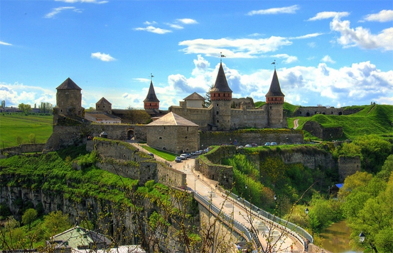 Велич і краса: Топ-5 замків України, які варто відвідати - фото 5