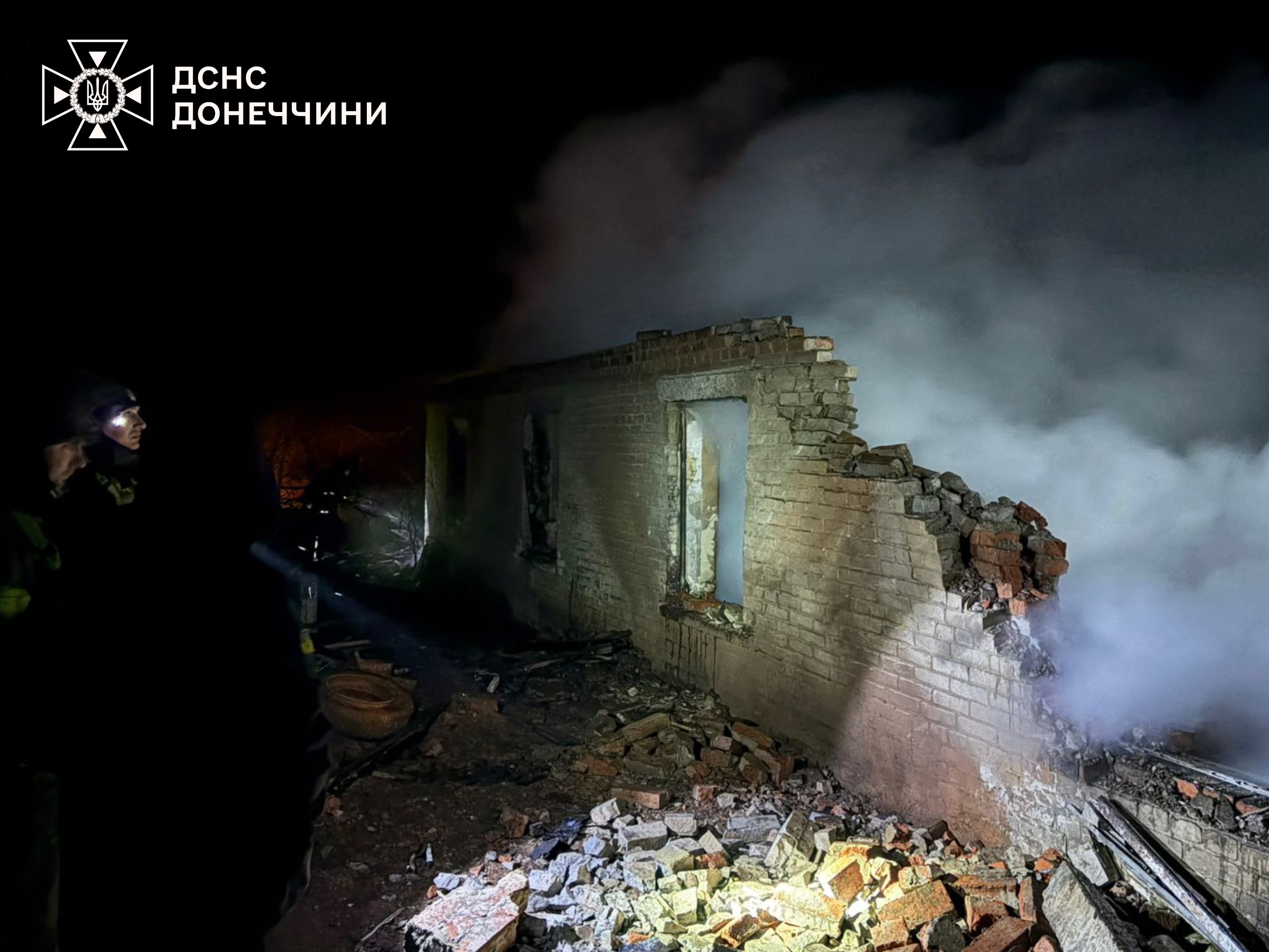 Смертельный удар оккупантов ночью: среди четырех погибших — 6-летний ребенок - фото 2