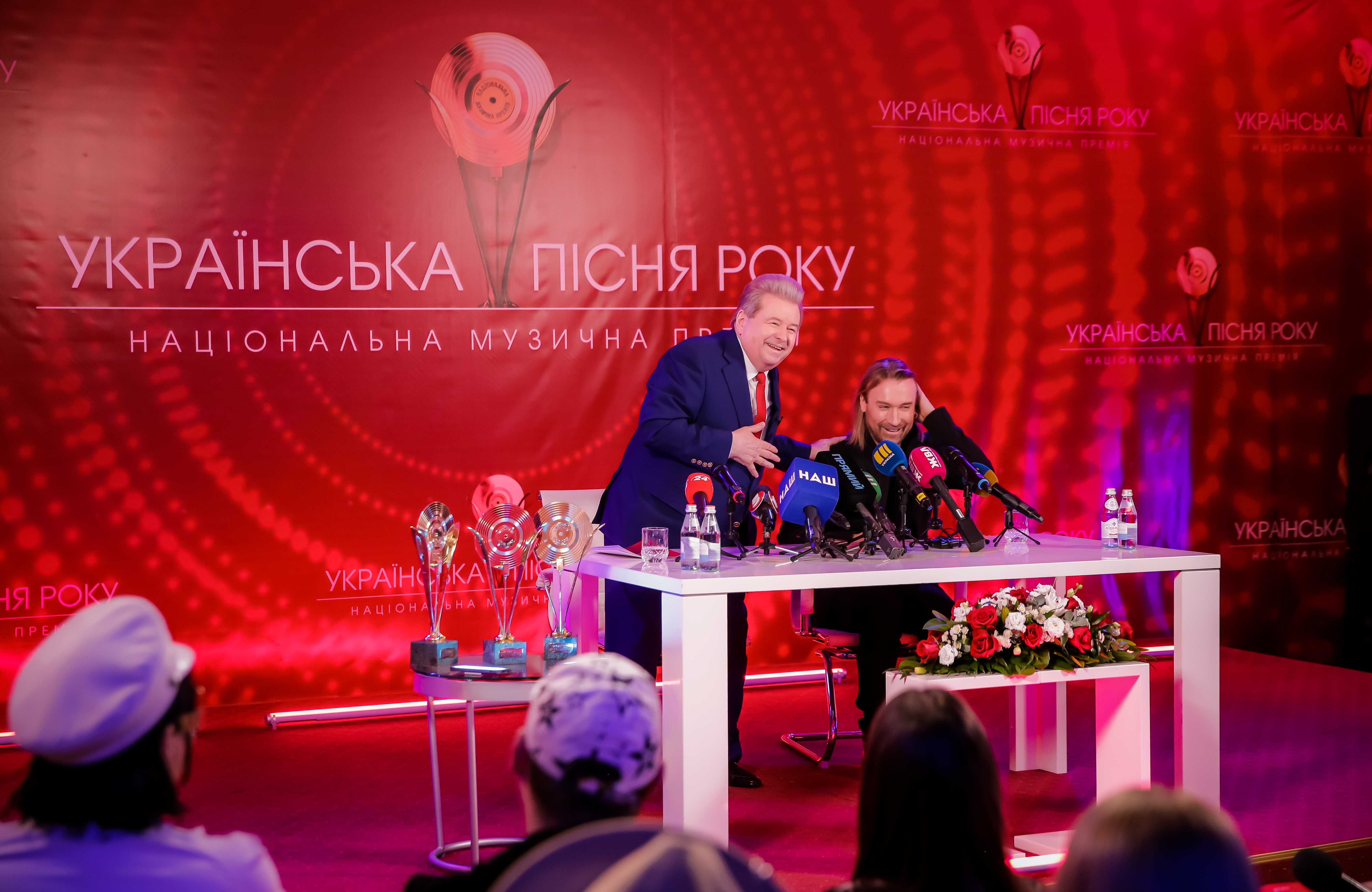  Олег Винник і Михайло Поплавський анонсували музичну премію «Українська пісня року 2020» - фото 5