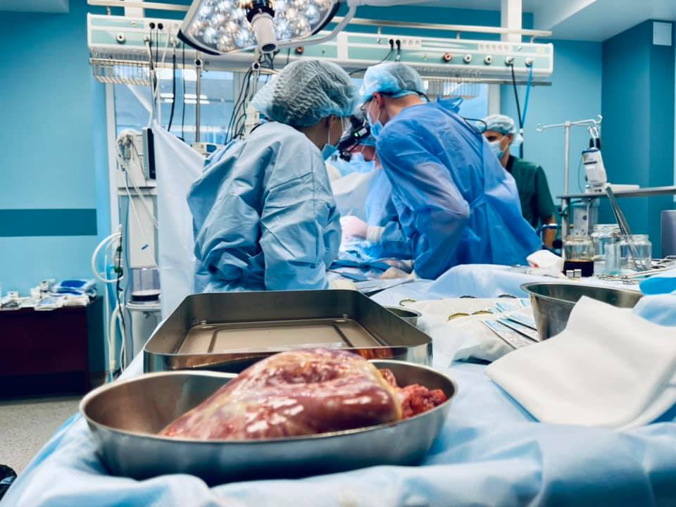В Украине провели две уникальные трансплантации: как хирурги спасают жизни - фото 7