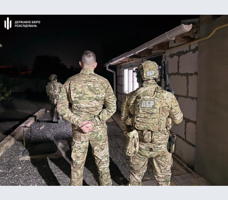 Офіцер ЗСУ катував підопічних та імітував розстріл – ДБР - фото 2