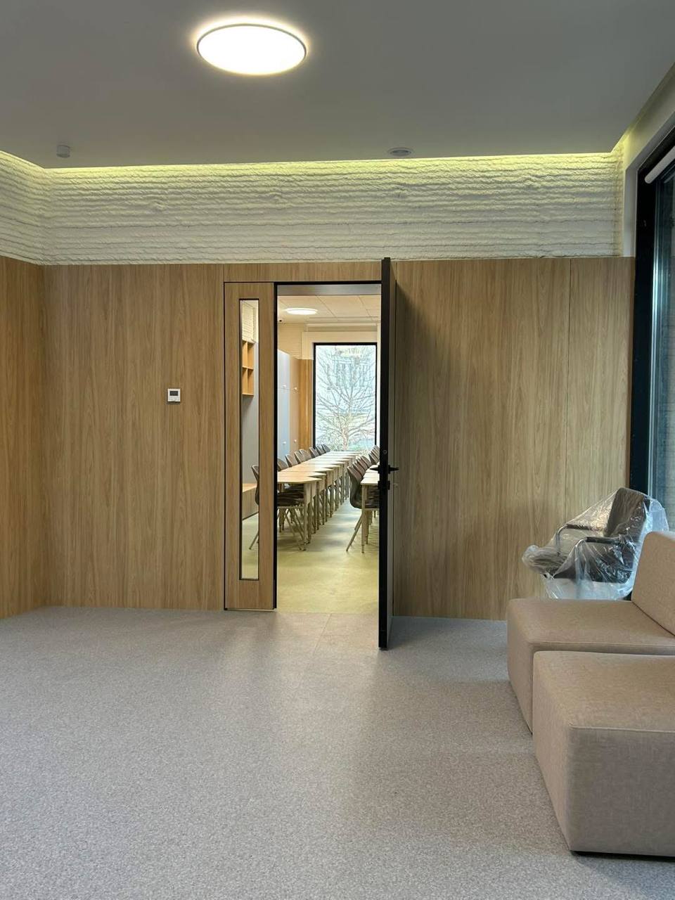 Во Львове почти завершили первую школу, напечатанную на 3D-принтере - фото 2