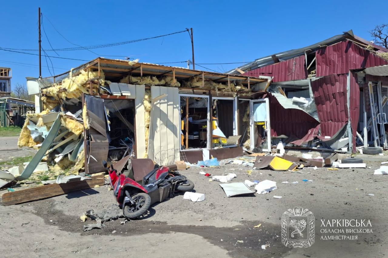 Кривавий удар по передмістю Харкова: кількість жертв зросла, серед загиблих — четверо цивільних - фото 2