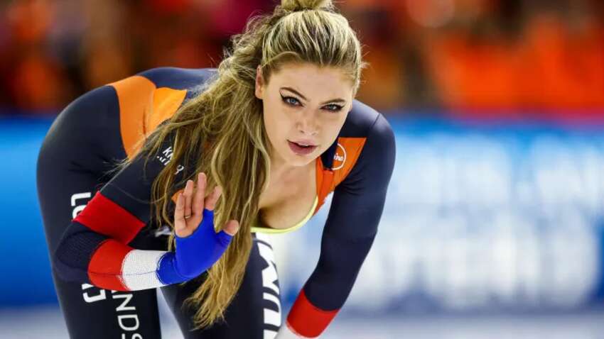 ”Найсексуальніша спортсменка світу” виграла другу медаль на Олімпіаді (ФОТО) - фото 2