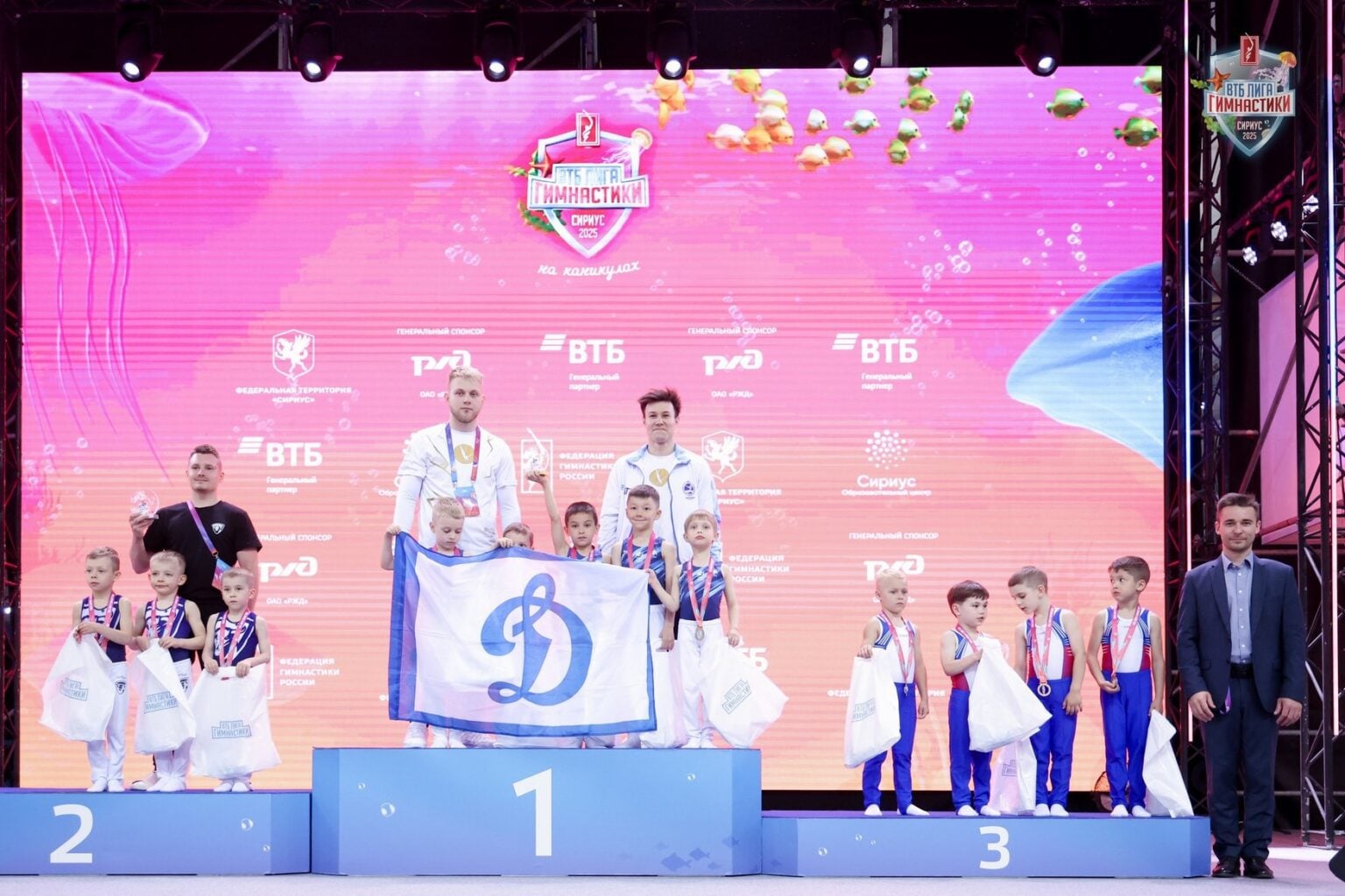 В сети появились новые фото тайных сыновей Путина: как они выглядят   - фото 2